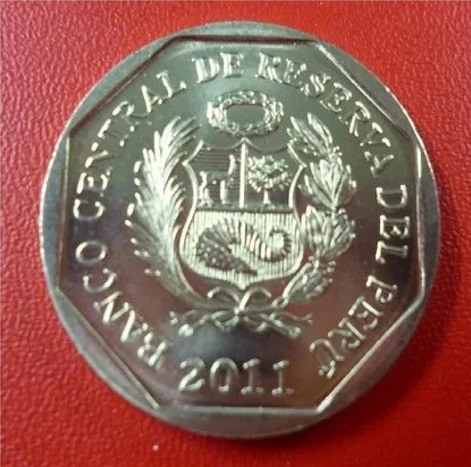 Peru Moneda Chullpas De Sillustani 1 Nuevo Sol 2011 - Imagen 2