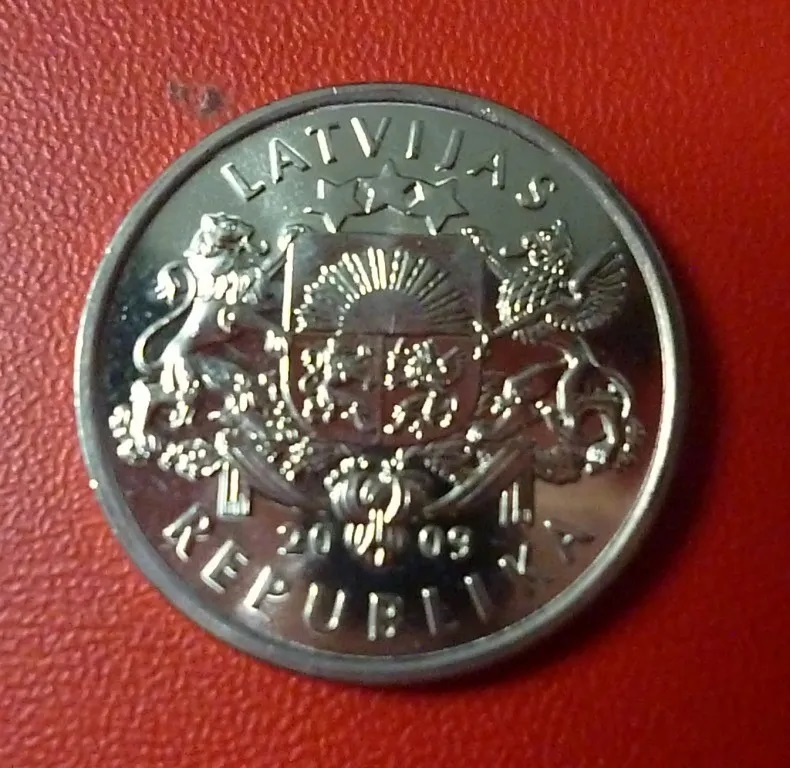 Letonia Moneda Arbol De Navidad 1 Lats 2009 Condicion Unc - Imagen 2